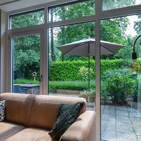 In Nijmegen Near Centre, Cleaning Included Holiday home *
