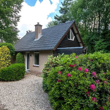 Holiday home In Nijmegen Near Centre, Cleaning Included *